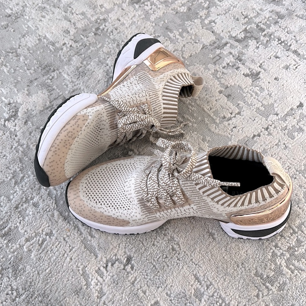 Bloch Dance Sneaker 7.5